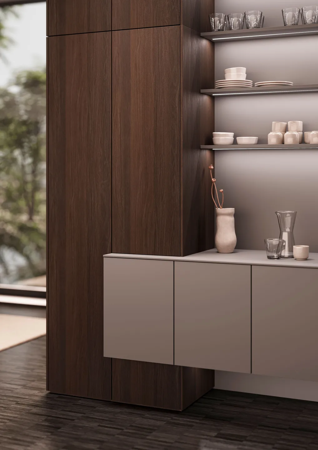 Dunkle Hochschrankwand neben hellem Sideboard mit beleuchteten Regalböden und Geschirr